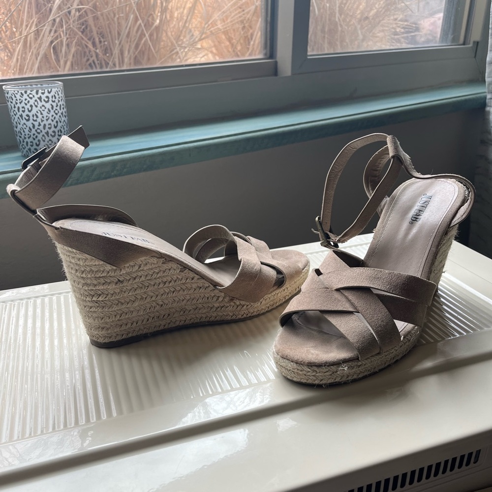 Womens cream colored suede wedges sandals